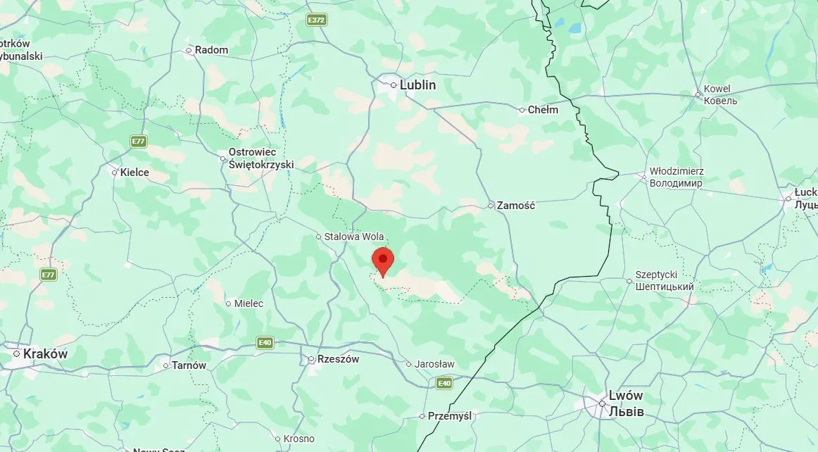 tartak zakład produkcyjny drewno sosnowe Lipiny Górne (województwo lubelskie) między Lublinem i Rzeszowem